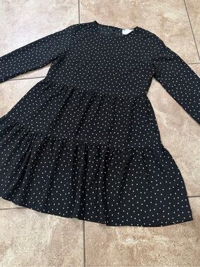 OSOS design women, Black Long-Sleeve Tiered Dress with Pink Polka Dots
